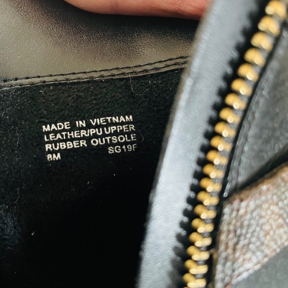 Michael Kors Preston Bootie Boots Women's Size 8 - Picture 10 of 11